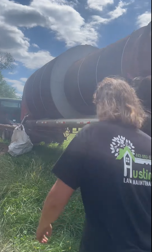 Austin's Lawn Maintenance property service crew